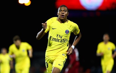 杏运体育快讯-拉波尔特关键拦截保住胜局